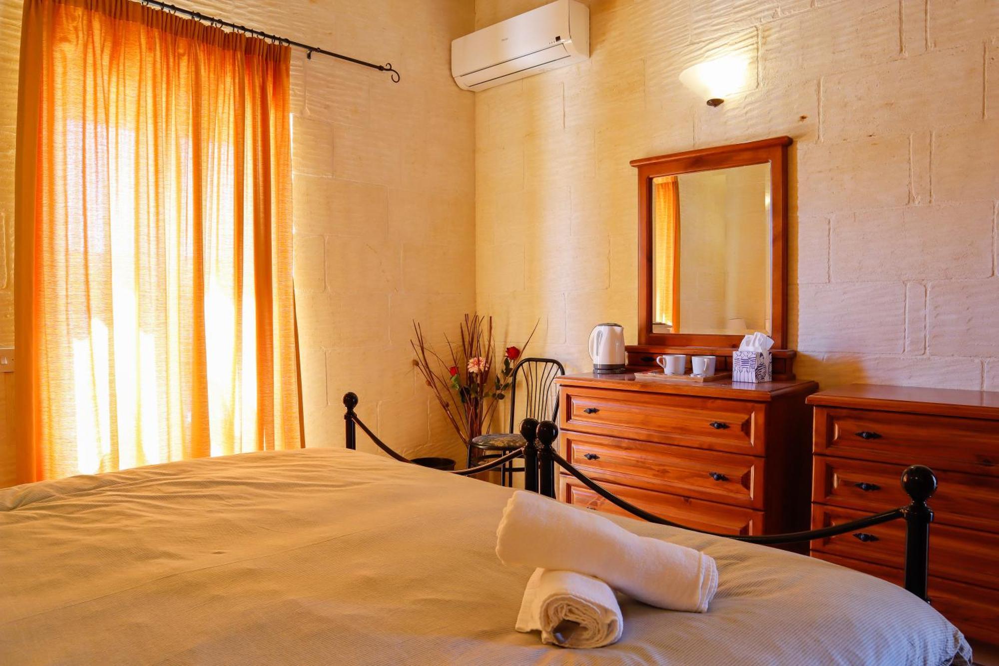 Rosehill B&B Xagħra Εξωτερικό φωτογραφία